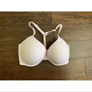 Victoria’s Secret pink bra